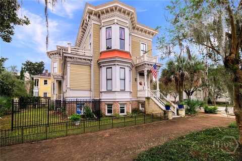 123 W Gwinnett Street, Savannah, GA 31401
