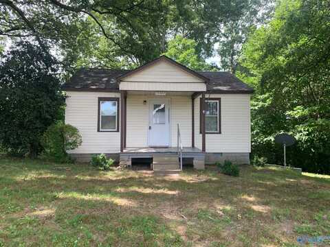 23592 Black Road, Athens, AL 35613