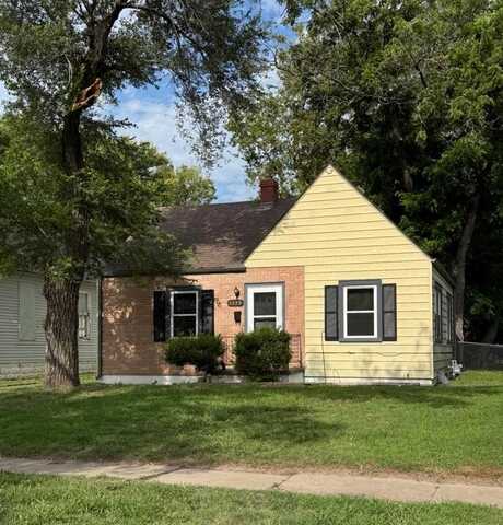1533 S Kansas Ave, Wichita, KS 67211