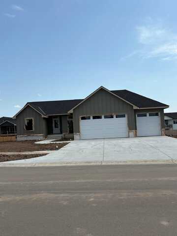 3347 S Linden Ct, Wichita, KS 67210