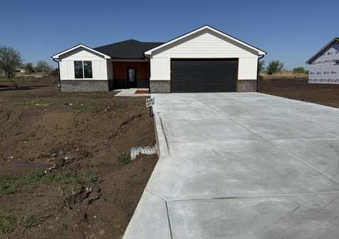 233 S Sycamore St, Valley Center, KS 67147