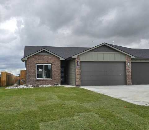393 Trails End Ct, Goddard, KS 67052