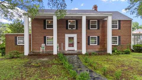 100 Gatewood AVE, Crewe, VA 23930