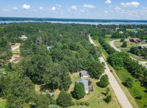 W5580 Germantown Drive, New Lisbon, WI 53950