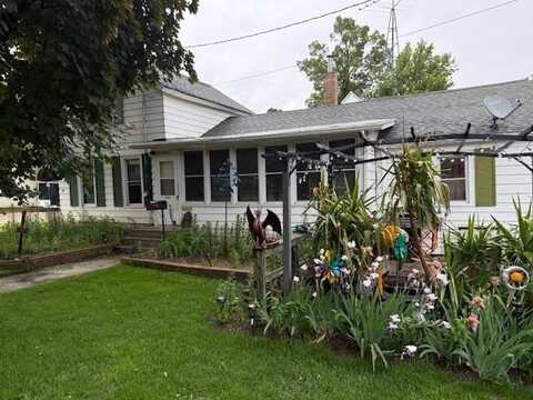 105 Jefferson Street, Portage, WI 53901