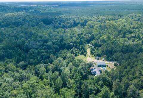 699 Badger Lane, Hancock, WI 54943