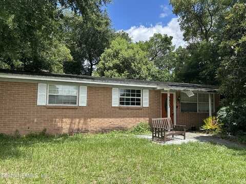 5803 ROVER Drive, Jacksonville, FL 32244