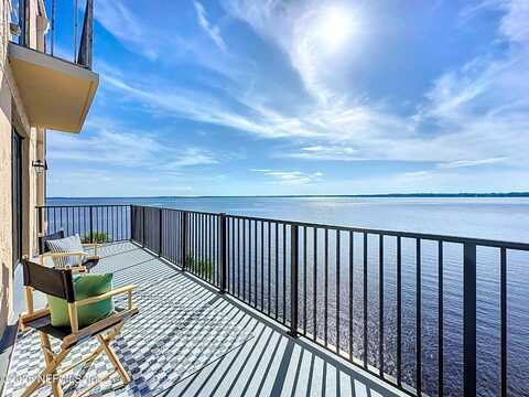 2199 ASTOR Street unit: 403, Orange Park, FL 32073
