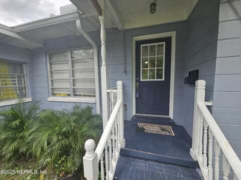 378 UNIVERSITY Boulevard N, Jacksonville, FL 32211