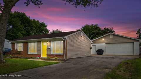 5006 Constance Dr, Louisville, KY 40272