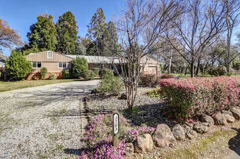 3283 Middleton Lane, Redding, CA 96002