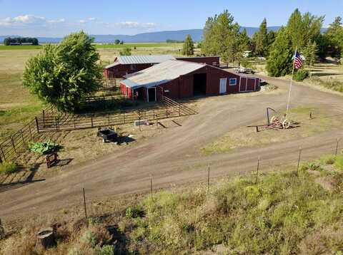 25965 Cir Bell Road, Fall River Mills, CA 96028