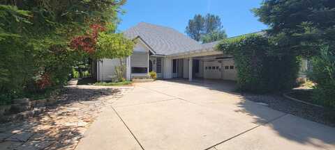 1575 St Andrews Drive, Redding, CA 96003