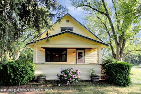 4327 Willoughby Road, Holt, MI 48842