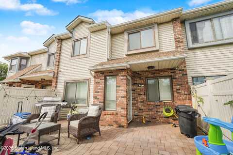 8 Mcdivitt Avenue, Staten Island, NY 10314
