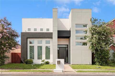 417 W Redbud Avenue, McAllen, TX 78504