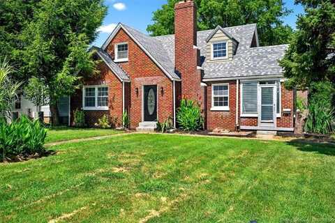 2211 Charlestown Road, New Albany, IN 47150