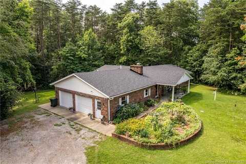1155 Fawnlea Drive NE, Corydon, IN 47112