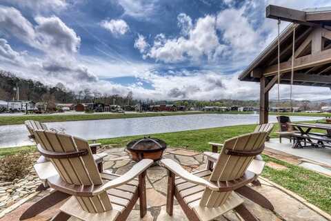 383 Mountain Creek Road, Blairsville, GA 30512