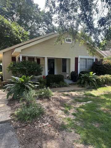 122 N Columbia St., Pontotoc, MS 38863