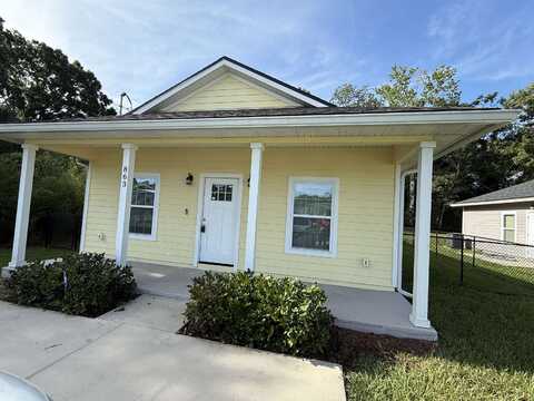 863 Helen Street, Saint Augustine, FL 32084