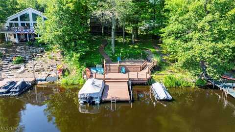 2317 Morning Star Drive, Roaming Shores, OH 44084