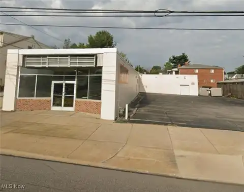 5370 Ridge Road, Parma, OH 44129