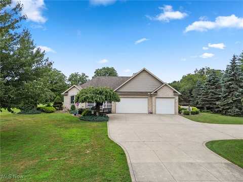 6810 S Ridge Road W, Geneva, OH 44041