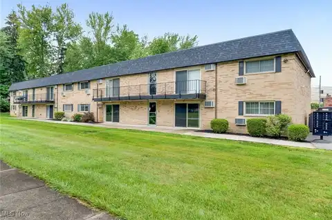 24325 Detroit Road unit: 101 B, Westlake, OH 44145