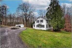 9230 Mentor Road, Chardon, OH 44024