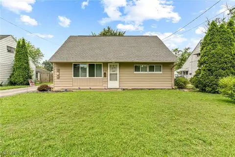 1731 Denison Avenue NW, Warren, OH 44485
