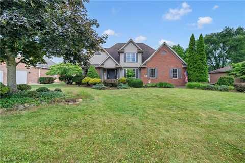 1133 S Azalea Boulevard, Barberton, OH 44203