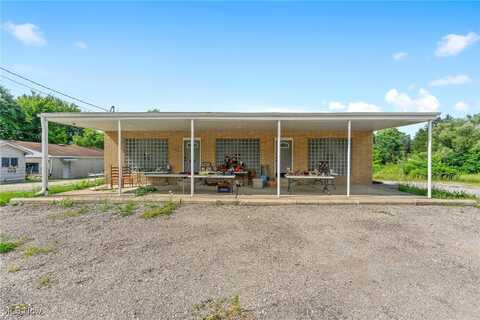 5987 Youngstown Hubbard Road, Hubbard, OH 44425
