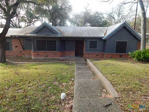 1207 Live Oak Drive, Belton, TX 76513