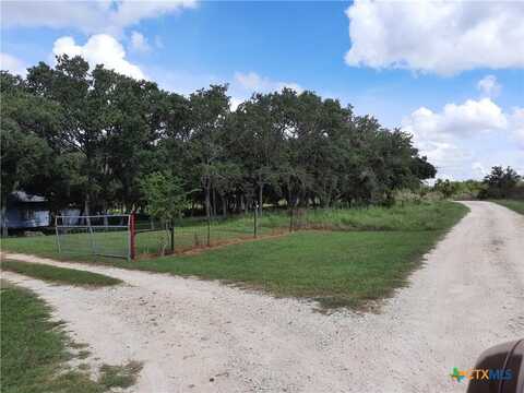 274 Kristine Lane, Kingsbury, TX 78638