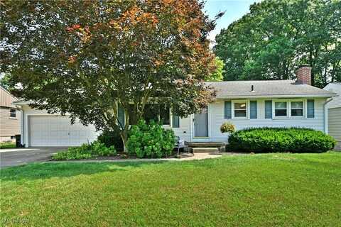 1581 Oak Street, Girard, OH 44420