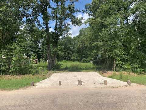 335 County Road 3662, Splendora, TX 77372