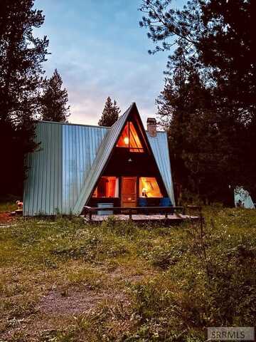 3789 Homestead Drive, Island Park, ID 83429