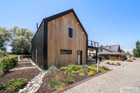 7895 S 400 W, Rexburg, ID 83440