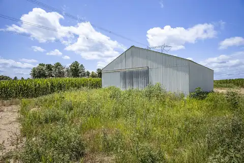 617 S 500 W, Hebron, IN 46341