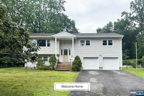 504 Corella Court, Ridgewood, NJ 07450