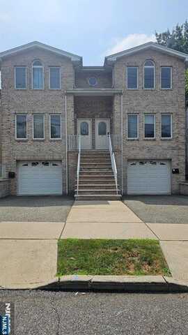 34 Delia Boulevard A, Palisades Park, NJ 07650