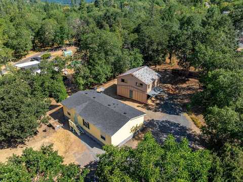 849 Three Pines Road, Grants Pass, OR 97526