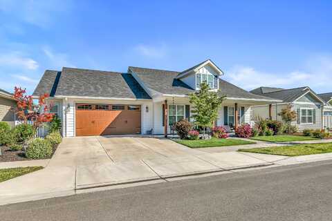 1741 River Run Street, Central Point, OR 97502
