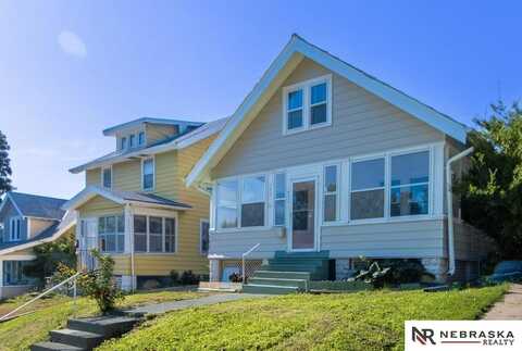 4279 Wirt Street, Omaha, NE 68111