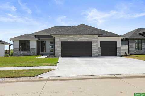 5522 N 213 Avenue, Elkhorn, NE 68022