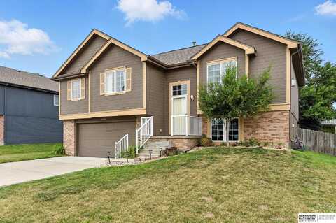 21410 McClellan Circle, Gretna, NE 68028