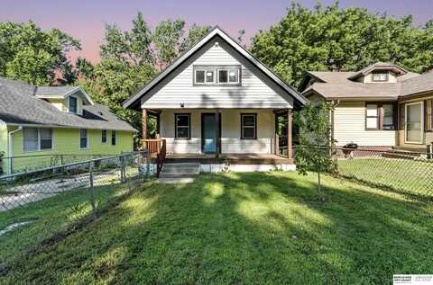 4550 N 41 Street, Omaha, NE 68111