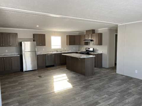444 Jack Pine Circle, Flint, MI 48506