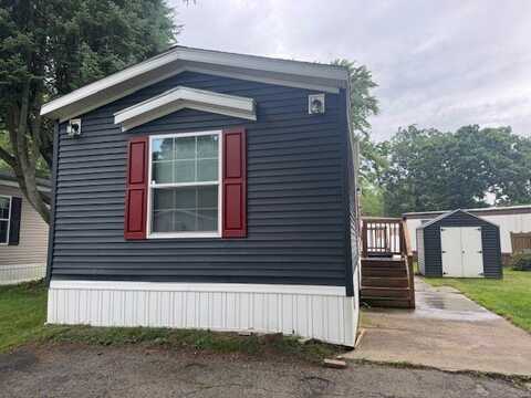 4261 Grange Hall Rd #64, Holly, MI 48442
